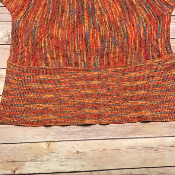 Multi Color Top - Picture 4 of 8